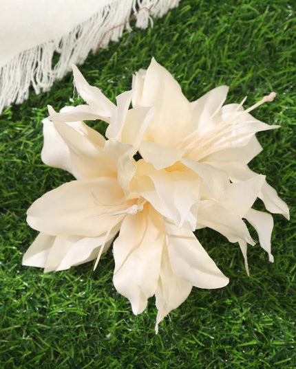 Away Hawaiian Flower Hair Clip Dash-4u