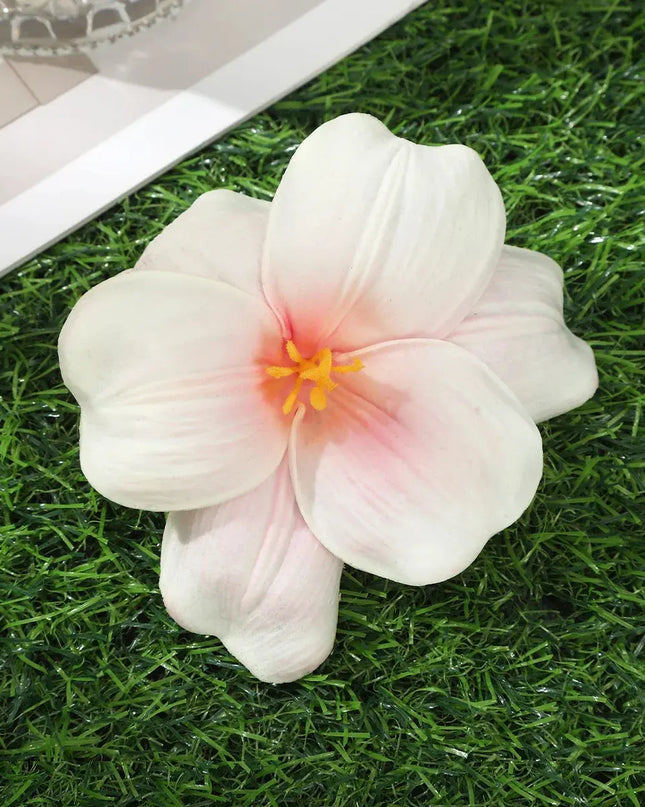 Away Hawaiian Flower Hair Clip Dash-4u